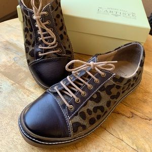 EUC Size 38 L’Artiste Leopard Print Sneakers